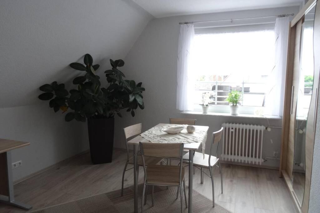 Ferienwohnung Ca 85 Qm Zzgl 17 Qm Terrasse Hanóver Exterior foto