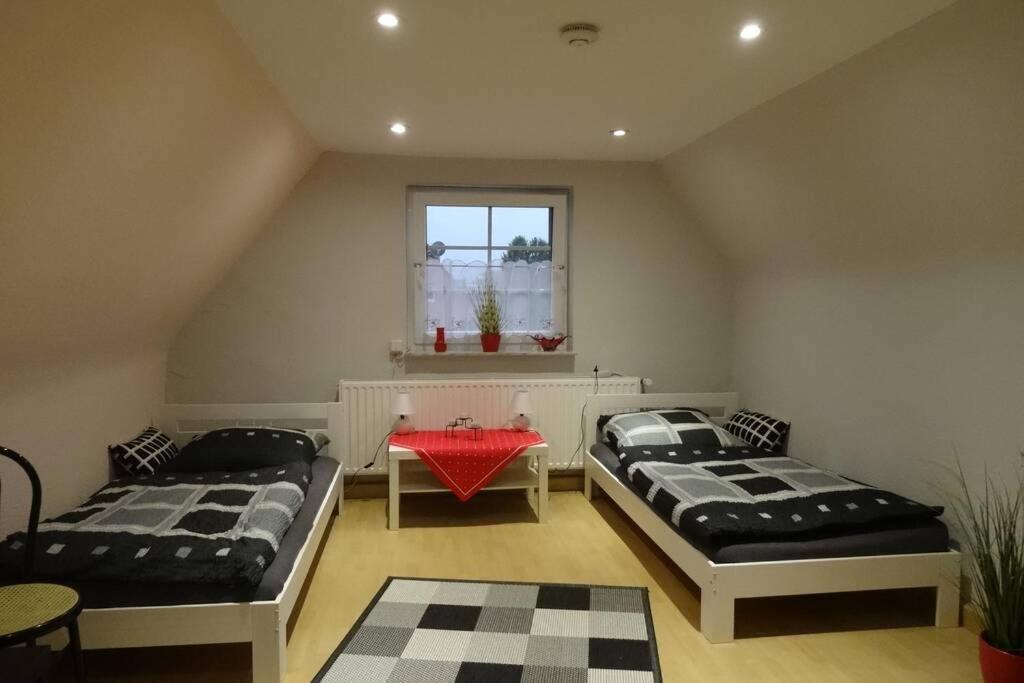 Ferienwohnung Ca 85 Qm Zzgl 17 Qm Terrasse Hanóver Exterior foto